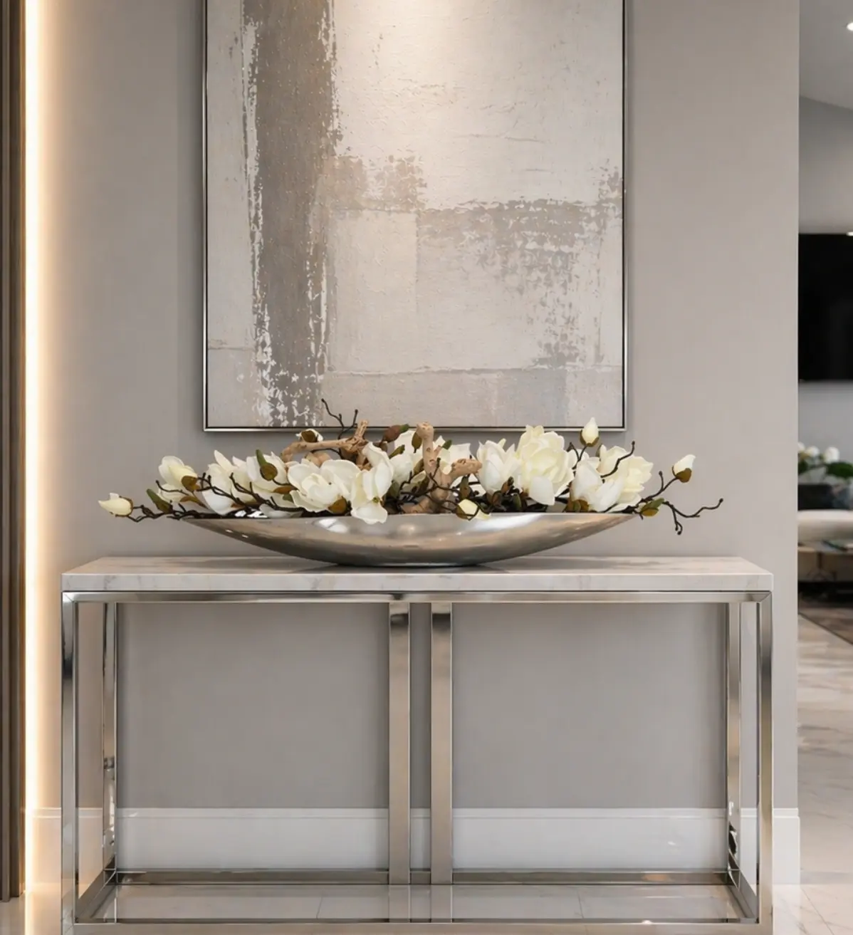 SILVER METAL BOAT WITH MAGNOLIAS AND WOOD SILVER METAL BOAT WITH MAGNOLIAS AND WOOD