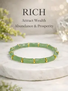 Natural Green Jade Bracelet for Women – Elegant Mother’s Day Gift