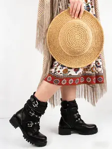 Women's Platform Ankle Boots Rhinestone Nail Shoes Motorcycle Boots Gothic Punk Style Metalic Decoration Chain Zipper Designer Shorts