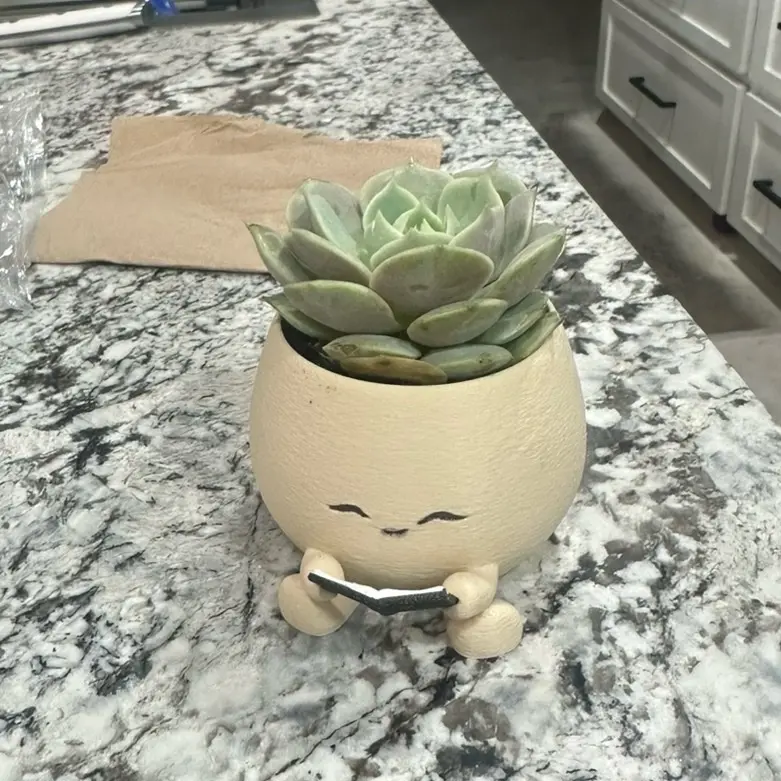 Bookworm Buddy Mini Planter – Reading Planter Pot *plant not included*