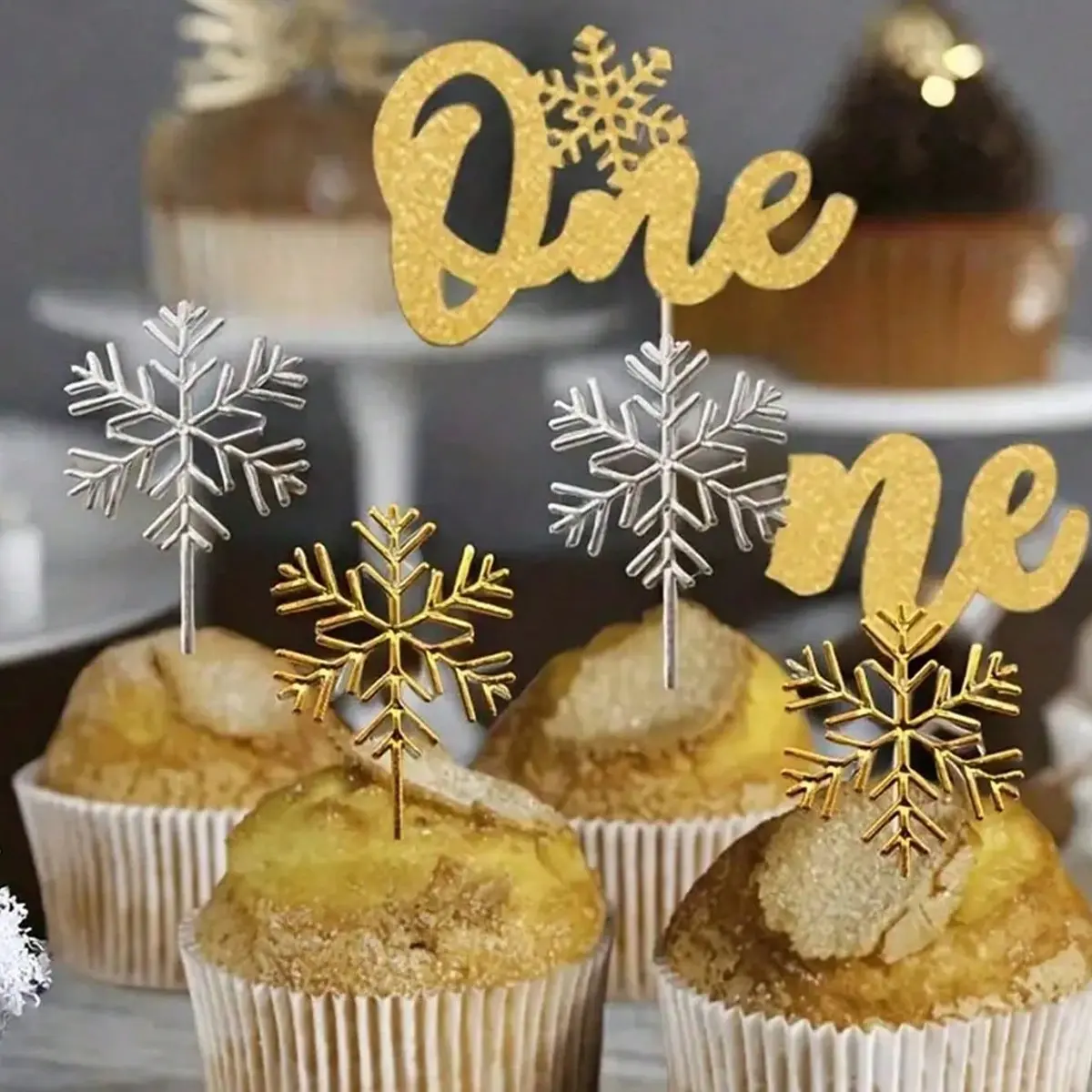 5 Piece Christmas Snowflake Cake Decorations, Silver Color Holiday Snowflake Cake Decor, Winter Wonderland Cupcake Decor