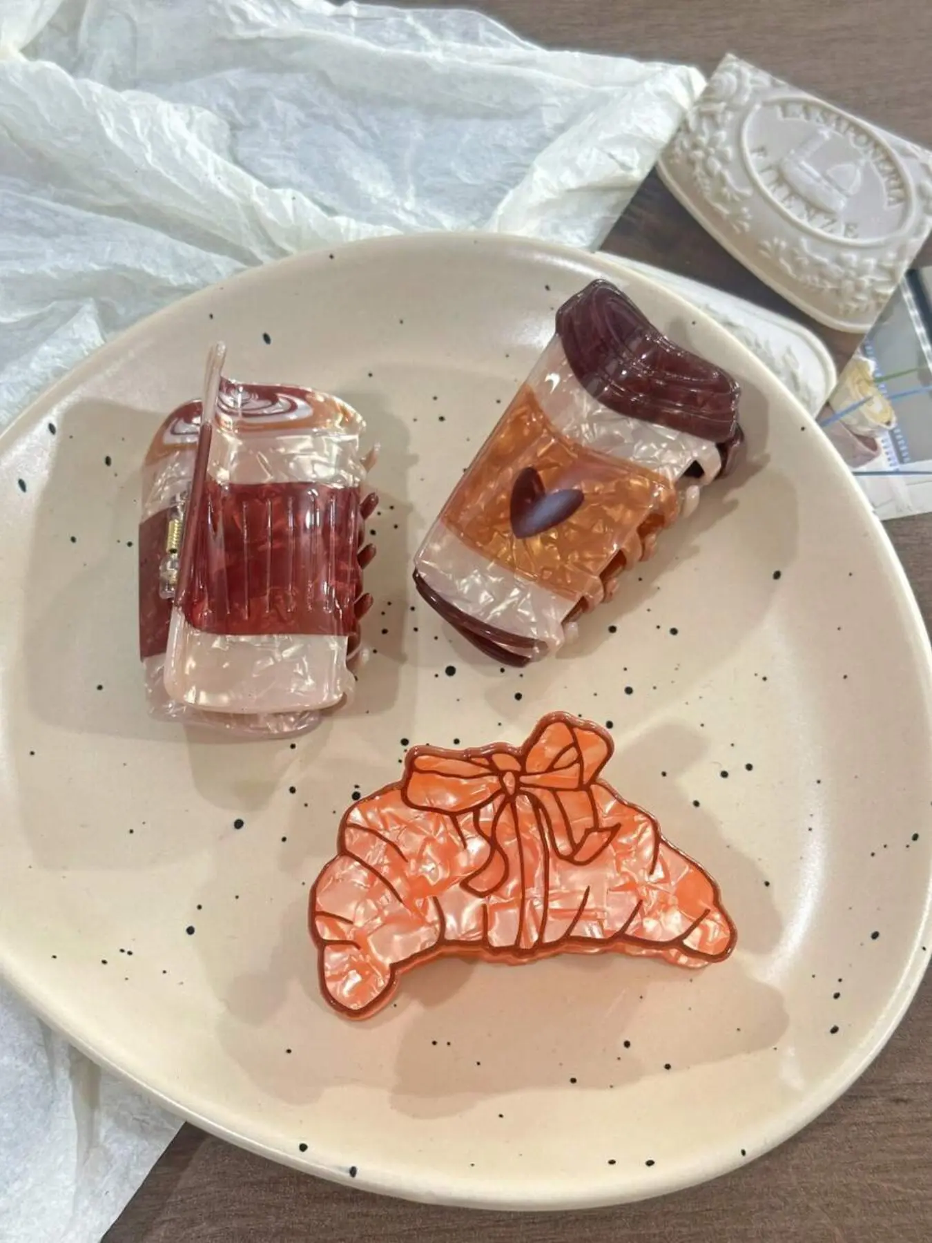 1pc Cartoon-shaped Coffee Cup Hairpin, Cartoon Bread Hairpin, Women's Hair Accessory, Suitable As A Birthday Gift Hairpin, Applicable for Bun Clips, Chin Clips, Hairpins, Kawaii Hair Clips, Decorative Hair Pins