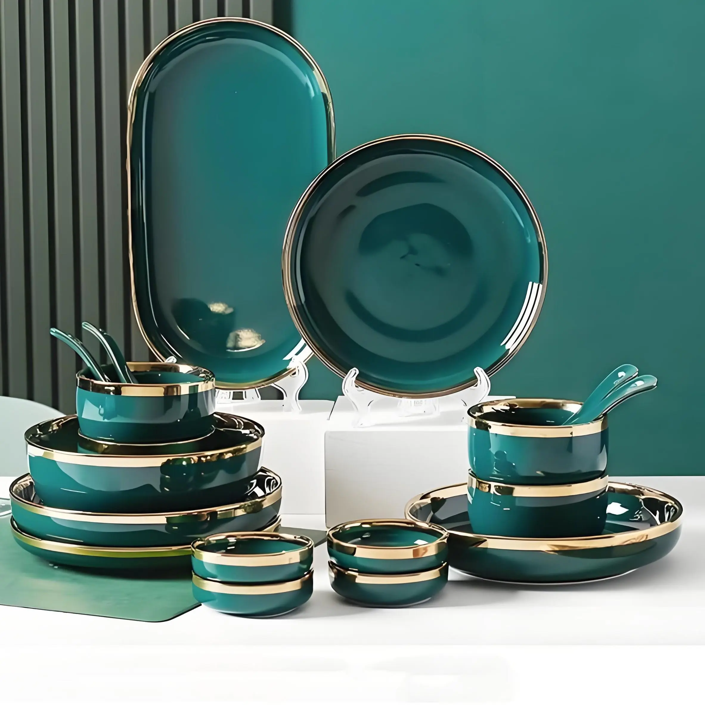 Nordic Style Luxury Ceramic Tableware Set, 18pcs/25pcs Gold Rim Modern Plates and Bowls Sets, Ideal for Weddings Birthdays Daily Use