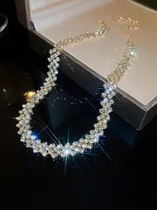 Elegant Diamond Necklace for Engagement Party, Luxury Rhinestone Choker, Unique Design Jewelry Accessory, Perfect for Special Occasions