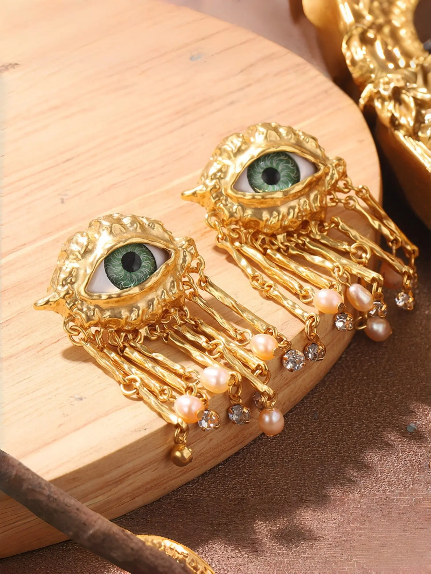 Vintage Metal Exaggerated Devil Eye Bead Fringe Earrings, Unique Pearl Drop Earrings, Statement Witchy Jewelry for Women, Distinctive Tassels, Fashion Jewelry Earrings, Beaded Earrings, Fashionable Accessories