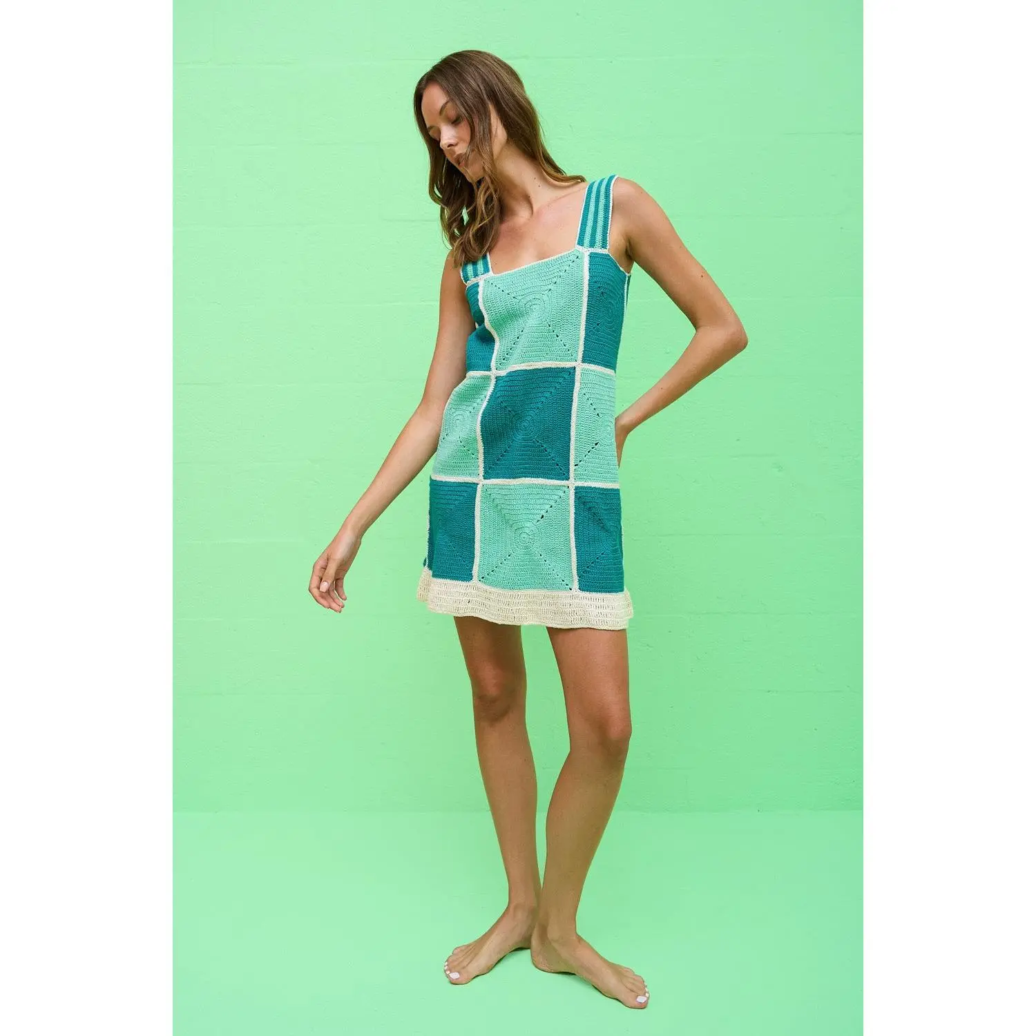 Women's Sleeveless Crochet Checkered Mini Dress, 1-Piece Patchwork Garment, Casual Womenswear, Thick, Knit, Hand-Crocheted Casual Dresses