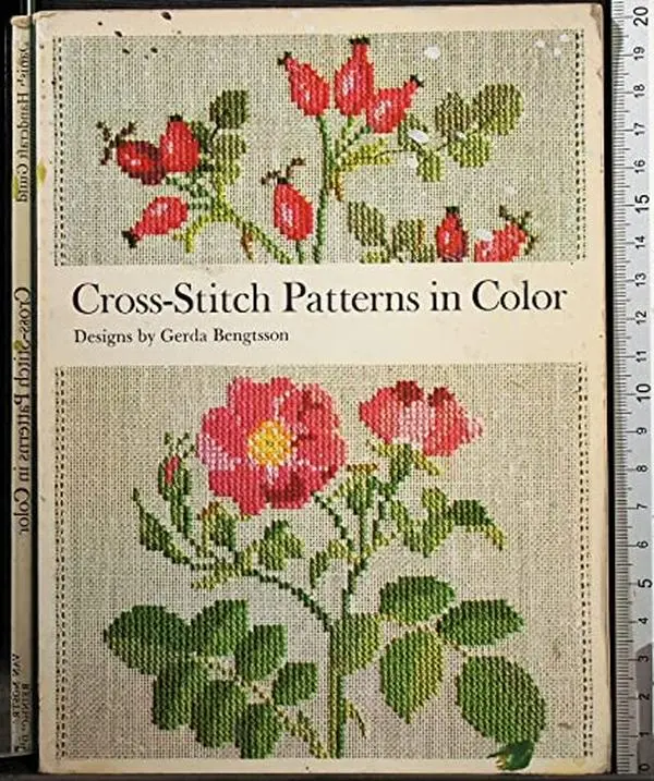 USED Book - Cross-Stitch Patterns in Color (English and Danish Edition) by Gerda Bengtsson (Paperback) - english