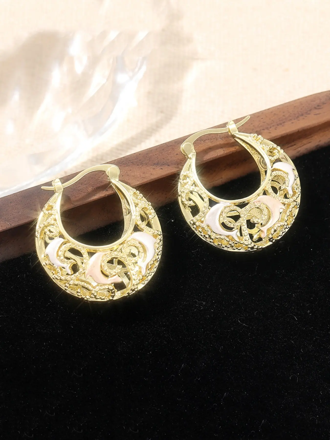 Exquisite and Cute Dolphin Pattern Carved Crescent Shaped Pendant Earrings, Handmade Copper Jewelry for Women Suitable for Parties and Gatherings, Ideal Christmas Gifts for Friends