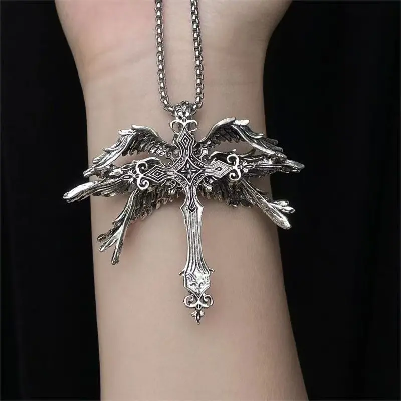 Men's Vintage Winged Cross Pendant Necklace, Retro Carved Metal Chain, Gothic Hip-Hop Costume Jewelry