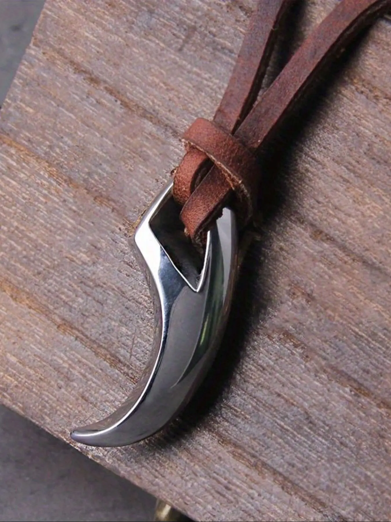 Viking Style Retro Wolf Tooth Pendant Statement Necklace, Unisex Adjustable PU Leather Chain, Casual Fashion Jewelry, Party Accessory, Gift