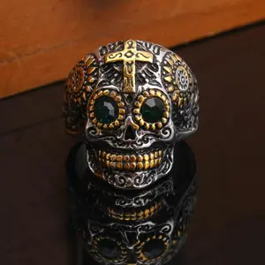 1 Pcs Retro Punk Cross Green Eyes Synthetic Zircon Skull Domineering Men's Ring