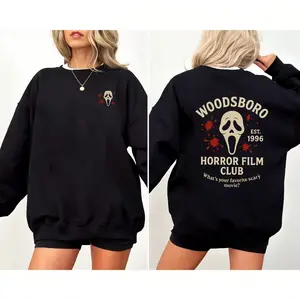 Retro - inspired Crewneck for Horror Film Aficionados with Woodsboro Club Motif