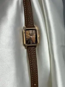 Women's Quartz Watch Rectangle Analog Dial Metal Case Mineral Glass Window Buckle Closure Elegant Daily Accessory All Seasons