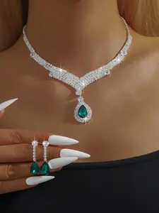 Vintage Palace Style Green Water Drop Pendant Jewelry Set, Elegant Rhinestone Decor Necklace & Dangle Earrings, Exquisite Jewelry Set for Gift Giving, Teardrop Jewelry Set