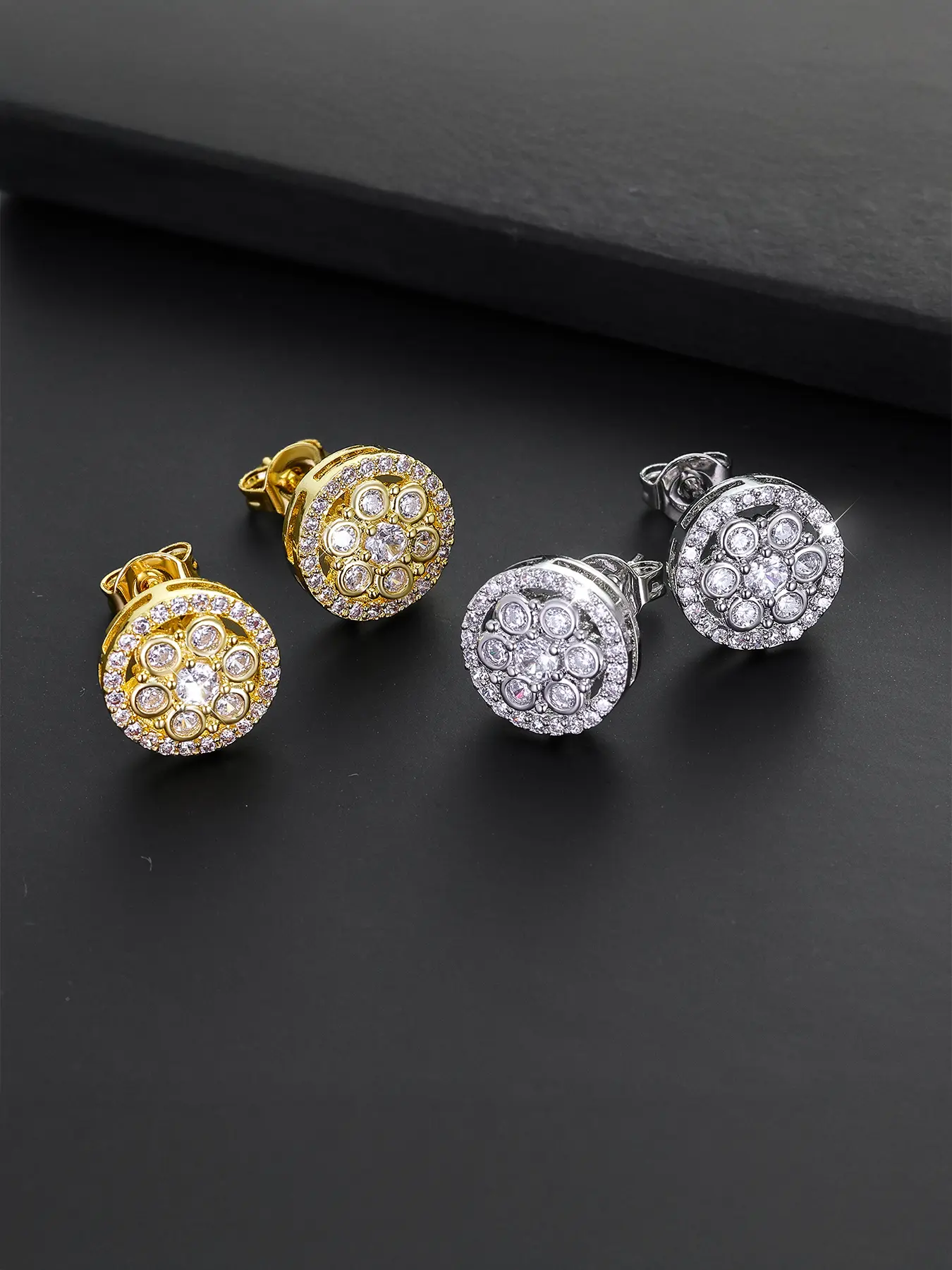 ICED CHICS round flower earrings, hip-hop street style Copper Inlaid Zircon stud earrings, Stud Earring Jewelry, suitable for both men and women, ideal for daily wear and as a gift, Ear Studs