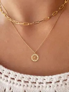 Women's Copper Chain Necklace with Artificial Zircon Star Sun Pendant, Casual Style Jewelry for All Seasons, No Choking Hazard