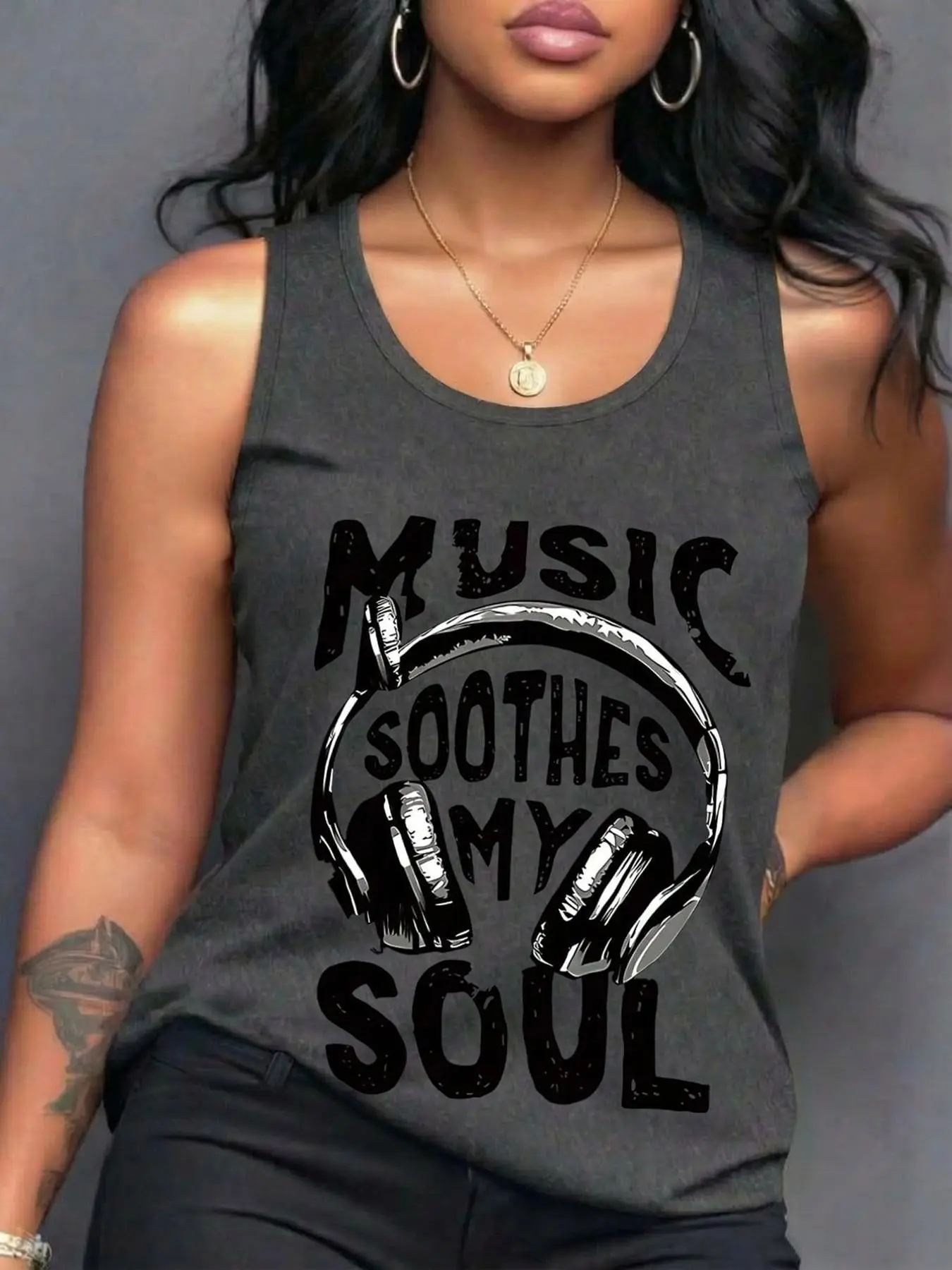 Viral "Music Soothes My Soul" Graphic Sleeveless Cotton Tank Top for Women, Womenswear, Vintage Retro Grunge Summer Tee, Lightweight, Breathable, Loose Casual Fashion Streetwear, Perfect for Music Festivals, Beach Days, Concert Outfits, Daily Errands
