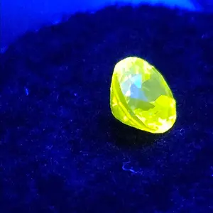 GAGG Lab Crystal Gems (Lumogarnet, UV reactive!)