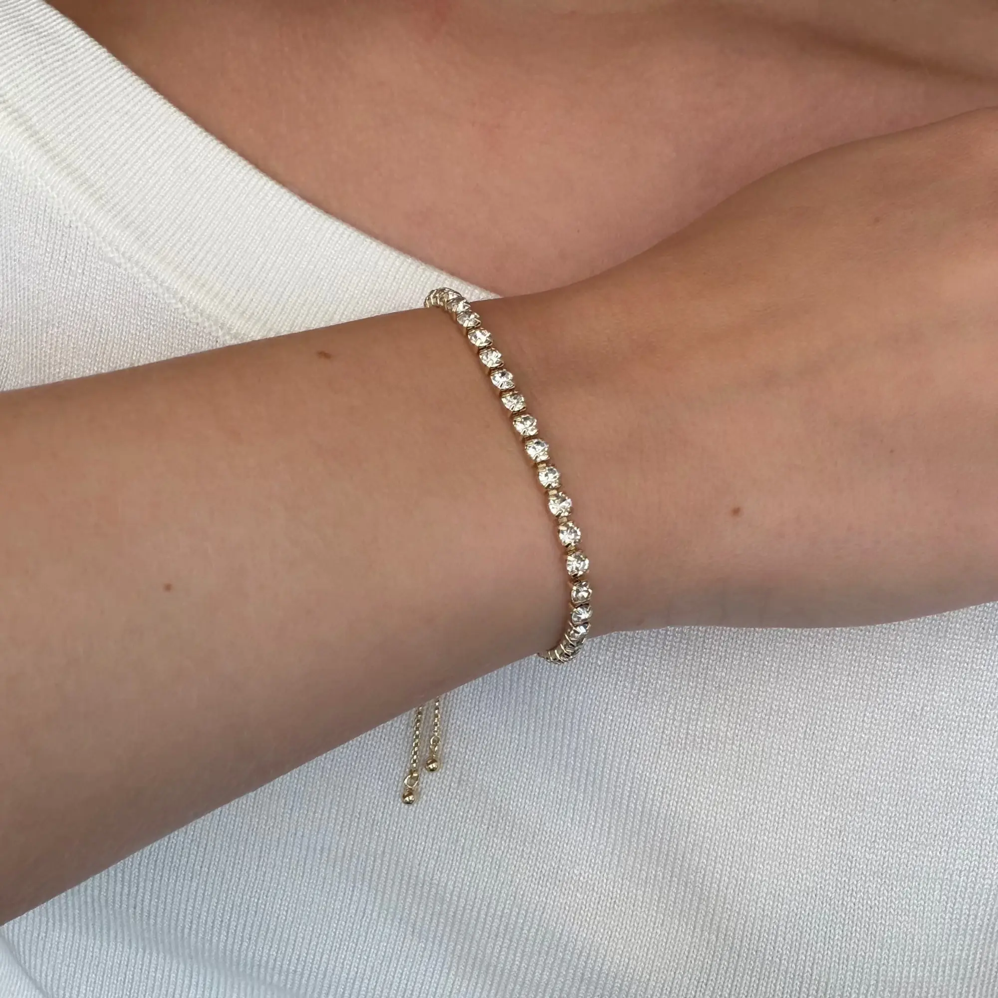 EVRY JEWELS Gold or Silver Plated Women's Hypoallergenic Shine Bright Tennis Bracelet
