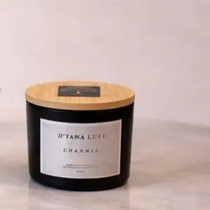 D'YANA LUXE Channel Candle - Elegant Black Jar with Bamboo Lid - Perfect for Home Fragrance