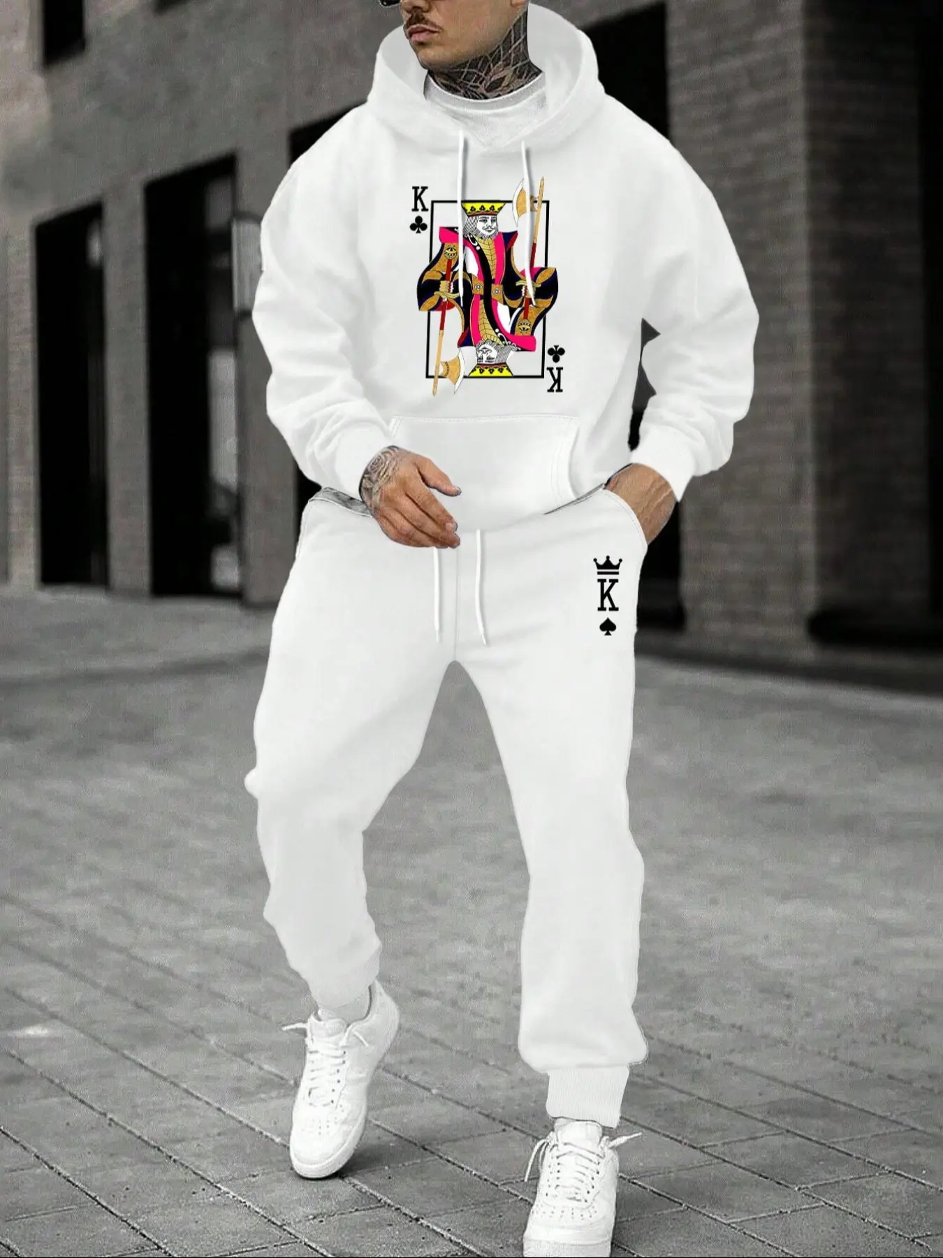 Men's Fall Winter Retro Hip Hop Streetwear Men Club King Poker Card Hoodie White Jogger Pants Matching Outfit, Oversized Warm Solid White Casual Tracksuit 2 Piece Set, Men's Fall Outfits & Winter Outfits