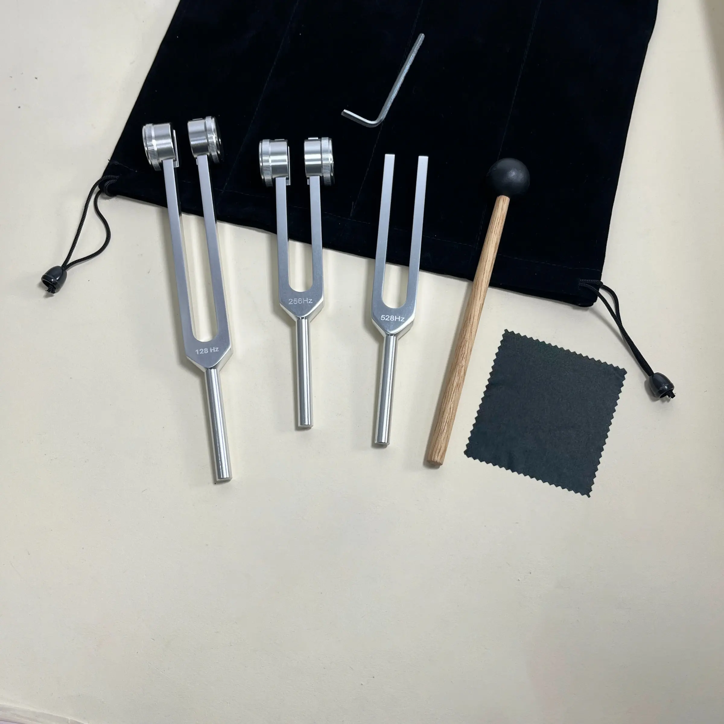 Set of 3 Aluminum Tuning Forks for Chakra Balancing, 128hz 256hz 512hz Frequencies, Relaxation Sound Therapy with Bag, Percussion Instrument, Percussion Musical Instruments