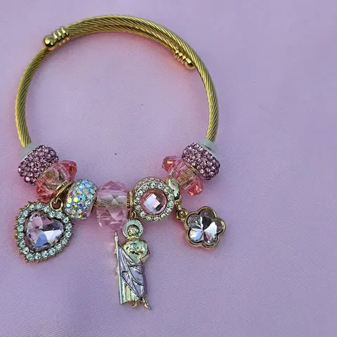 sanjuditas pink charm bracelet