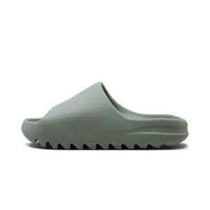 Yeezy Slide "Salt" ID5480