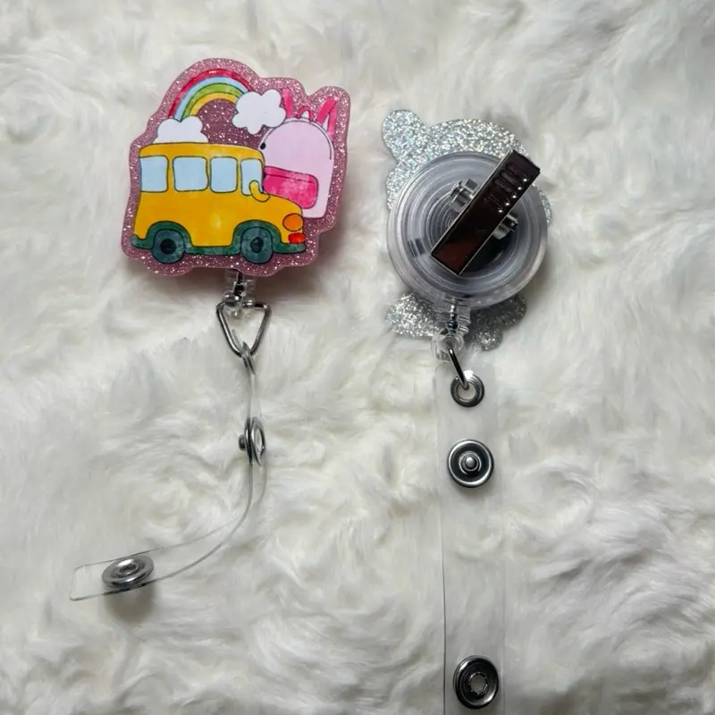 Badge reels(LIVE CLAIM)