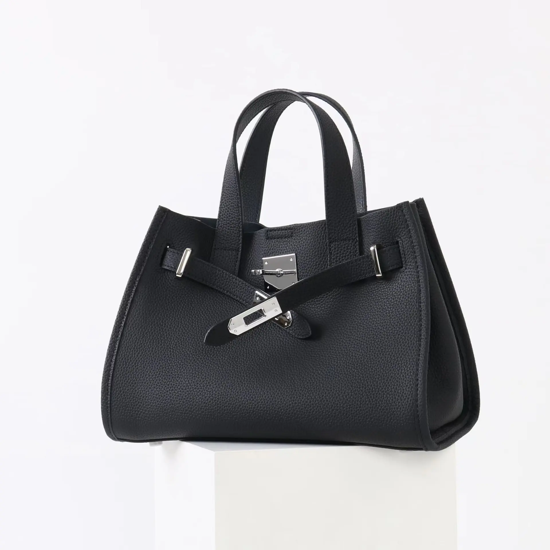 Black Horizontal Medium