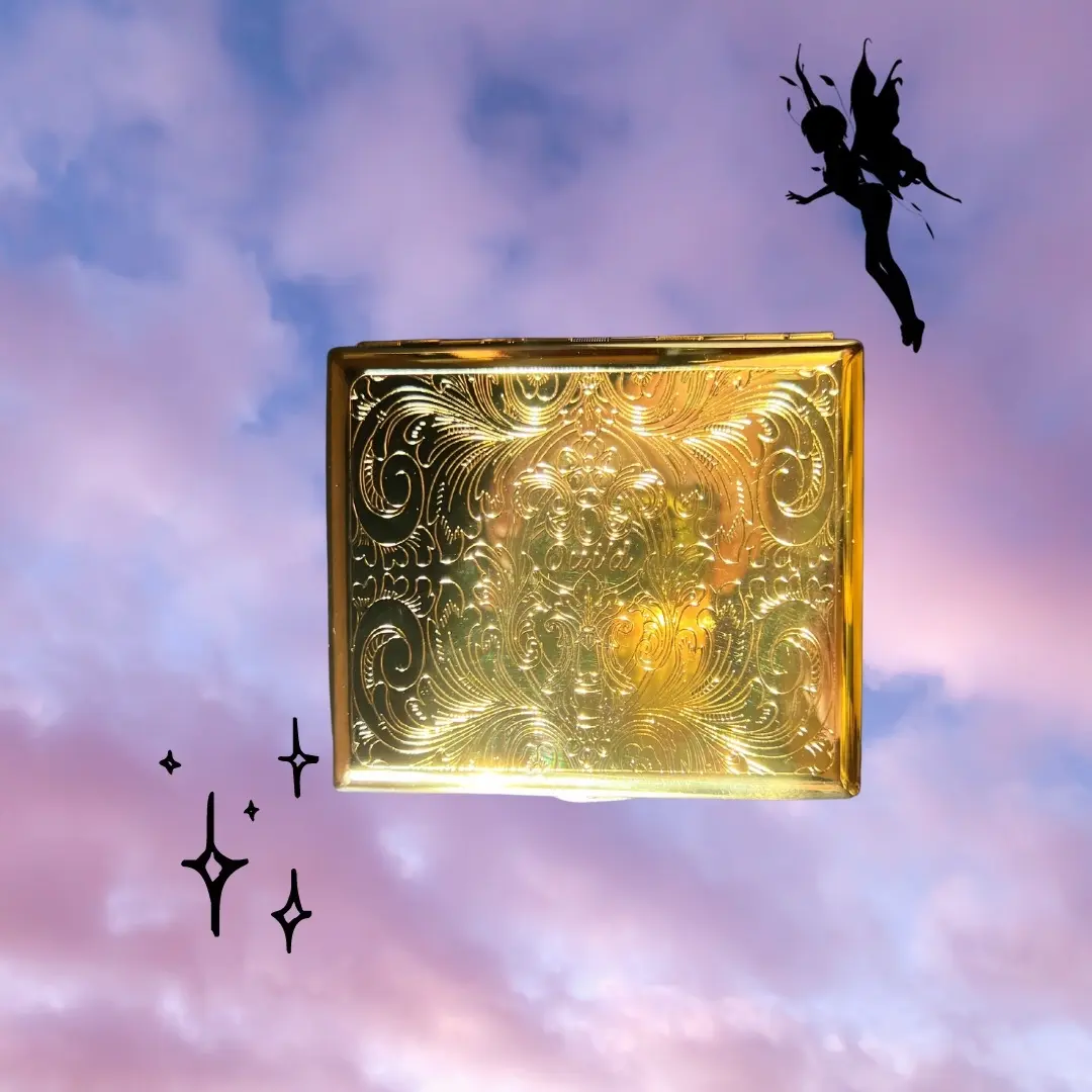 Gold Trinket case to hold your things