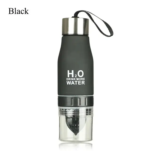 700ml Fruit Infuser Water Bottle – BPA-Free Plastic, Leak-Proof Sports Bottle with Built-In Infusion Core for Flavored Hydration On-the-Go