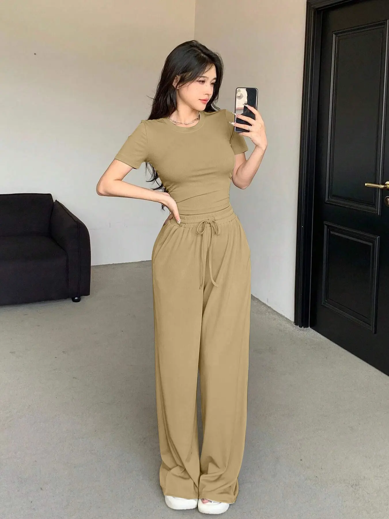 Spring Summer Women's Basic Solid Color Casual Loungewear Pajama Set Pjs, Stretchy Breathable Fabric, Soft Skin-Friendly Design Ideal for Indoor and Outdoor Lounging PJ Pants Set, Womenswear