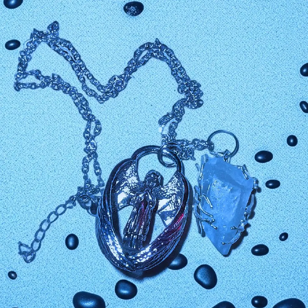 Heaven stone Celestite Crystal pendant necklace jewelry