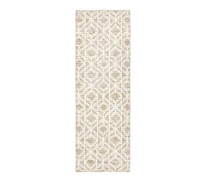 TCLI Walker Modern Diamond Washable 24"x72" Kitchen Mat
