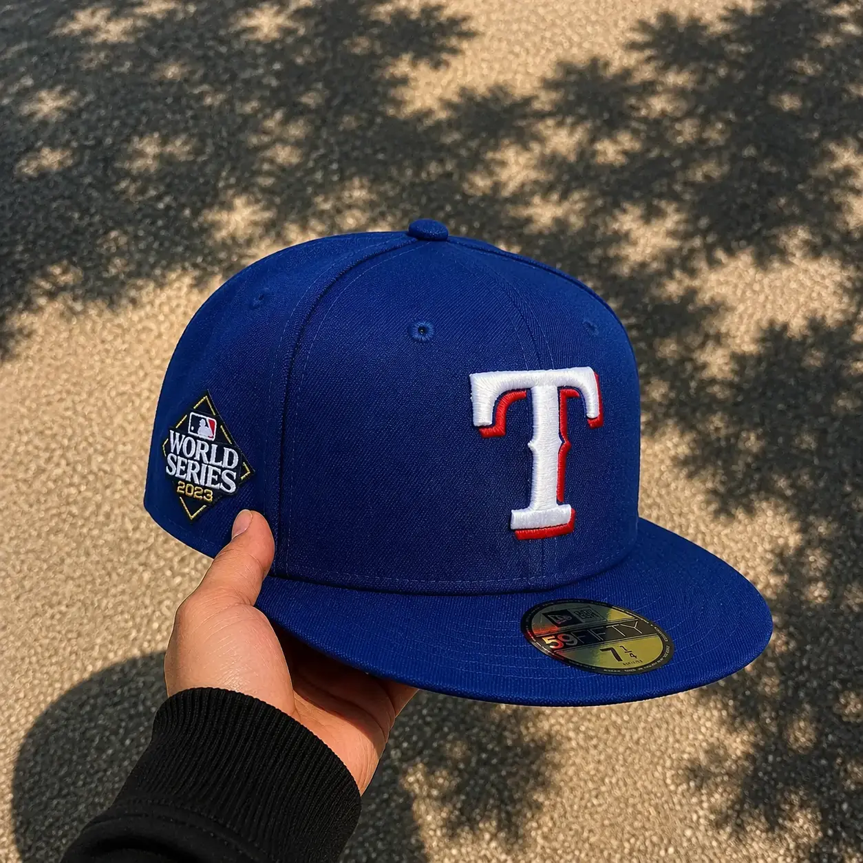 New Era 59FIFTY Texas Rangers Fitted Hat – Royal Blue Flat Bill Baseball Cap Featuring Embroidered White and Red “T” Logo & World Series Patch, Premium MLB Streetwear Headwear
