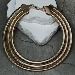Stellar Ribbed 3 Layer Choker 15" w/ Choker