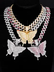 Fashion Hip-Hop Style Colorful Butterfly Pendant Necklace, Unisex Punk Bling Animal Jewelry, Ideal Gift for Friends, Daily Wear Accessory, Fashion Cool Accessories, Fashion Jewelry Party