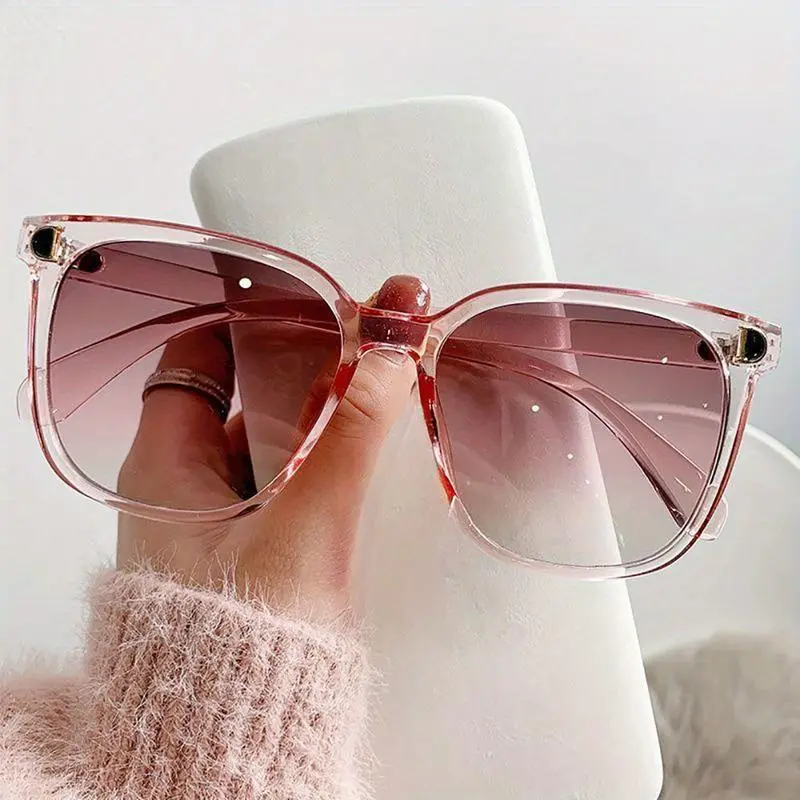 Women’s Retro D-Shape Sports Eyewear, Anti-Reflective Anti-Blue Light Lenses, Lightweight Stylish Rectangle Glasses for Reading, Night Vision
