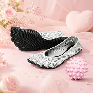 Women's Breathable Mesh Split-Toe Yoga Shoes - 0 Heel Height, Wide-Ft Design, Finger-Revealing, Lightweight, Simple Style for Summer Yoga, Pilates