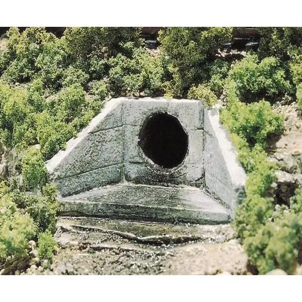 Woodland Scenics C1262 HO Scale Two Concrete Culverts