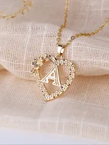 Mother's Day Gift Initial Necklace with Heart Flower Pendant 26 Letter Chain Necklace, Alphabet Necklaces, Heart Shaped Necklace, Heart Design Necklace, Stackable Style Jewelry Gift for Birthdays & Anniversaries, Fashion Accessory
