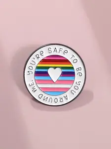 Love Heart & Letter & Colorful Stripe Design Brooch, Clip, Durable Metal Pins, Cute Round Shaped Clothes Brooch, Fashion Accessory for Women & Men, Men Accessories Jewelry