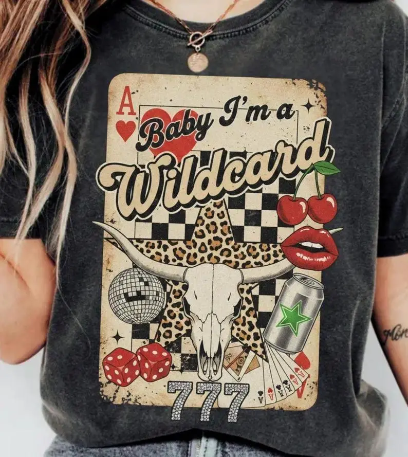 Women's Short-Sleeve Printed T-Shirt - 100% Cotton Acid Wash Oversized Wildcard Retro Western Casino Graphic Tee, Simple Country Rock Cowgirl Disco Aesthetic Top for Western Fans, Shortsleeve, Tshirt