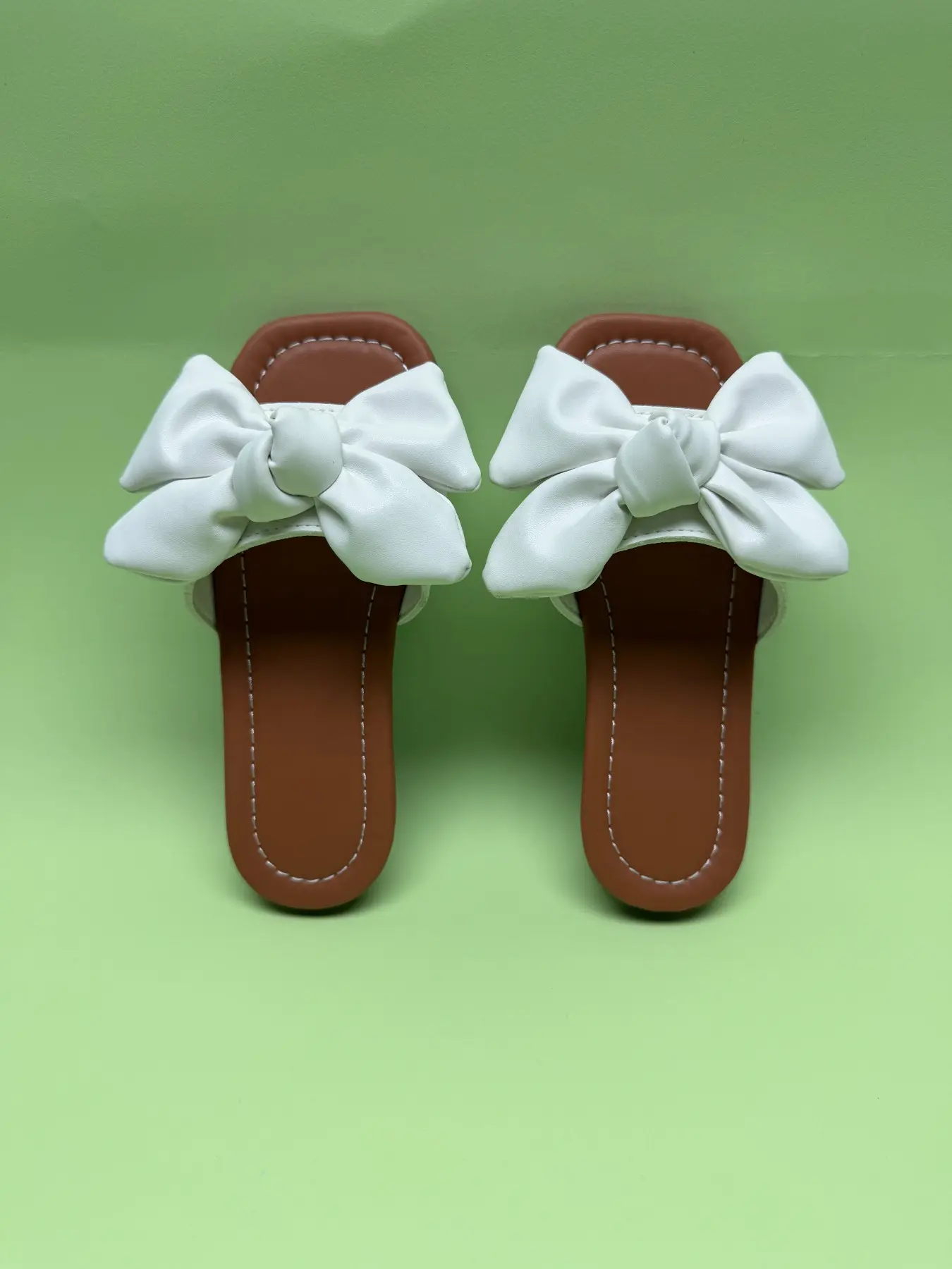 Girls' Bow Flat Sandals, Summer Sandal, Flip Flop Sandal, Free Slip Sandal, Cute Round Toe Slip-On Slippers, Rubber Sole, PU Upper Material, Less Than Ankle Height, Made in China
