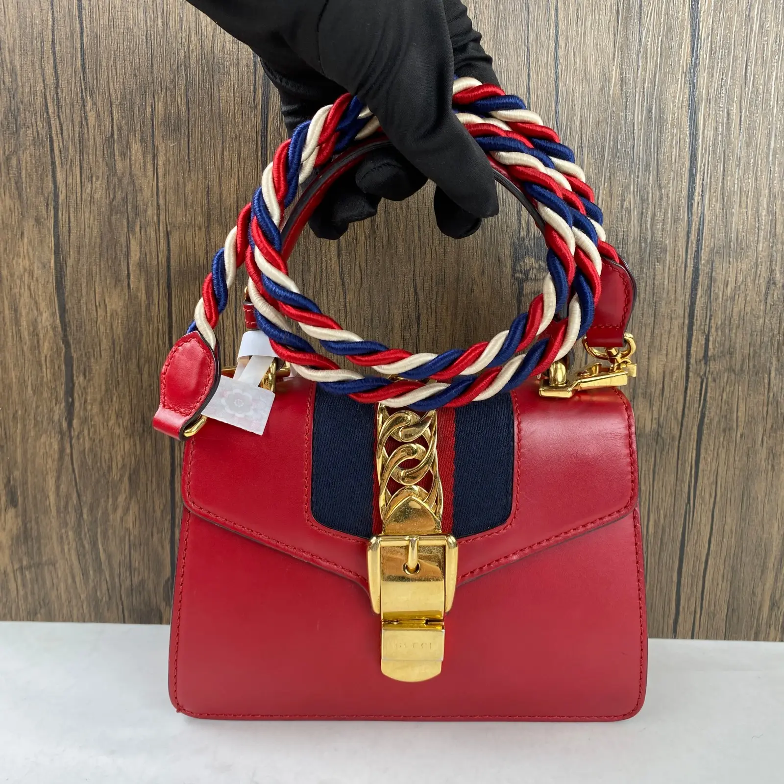 Pre-owned GUCCI leather handbag Sylvie 1969 Mini Top Handle Bag qg1339