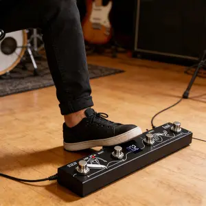 Irin Chocolate Plus Wireless Bluetooth-compatible Midi Pedal Controller Effecter, Portable Musical Instrument Accessory, Ideal for Guitarists & Musicians