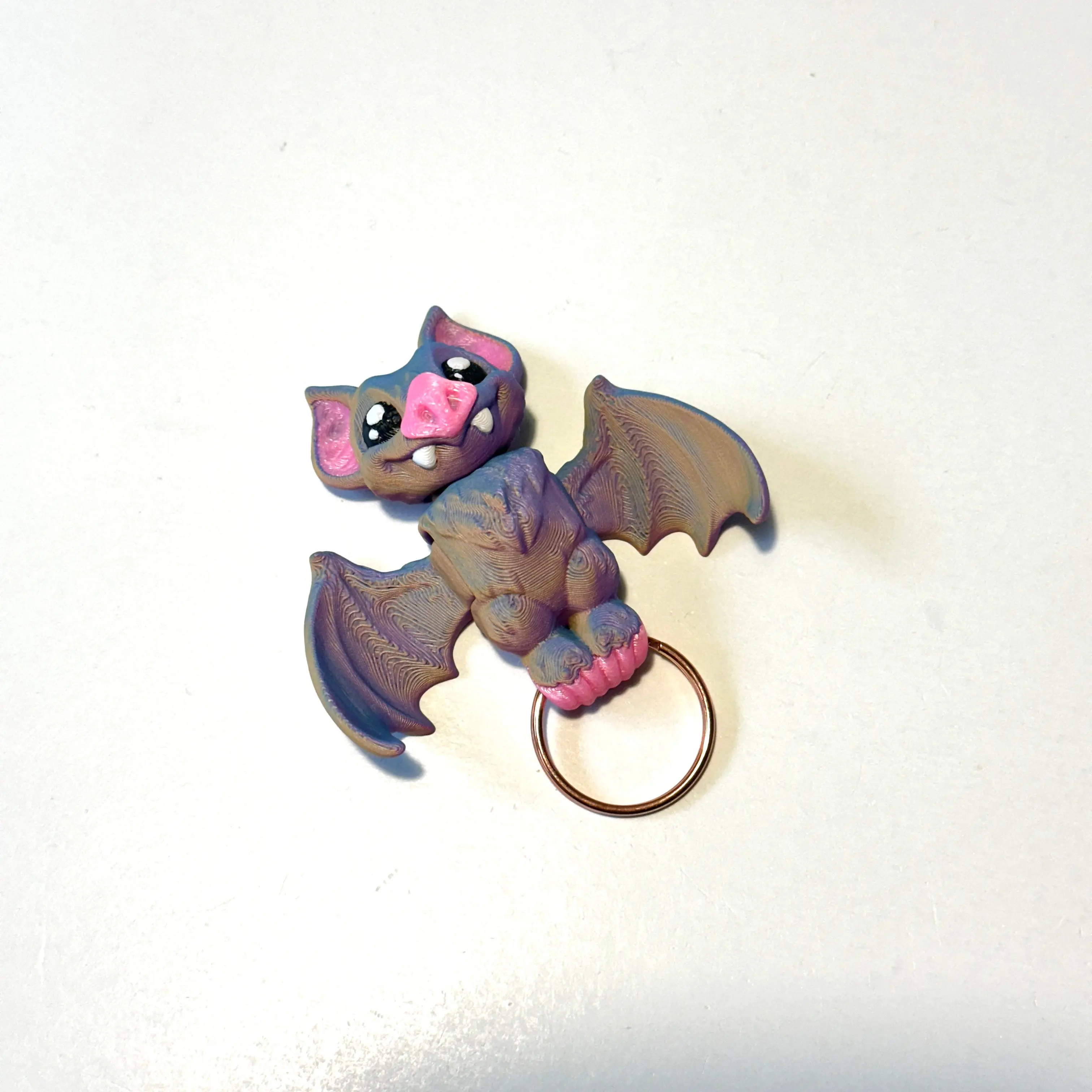 Mini Batty Keychain - 3D Printed Articulating Figure Mini Batty Keychain - 3D Printed Articulating Figure