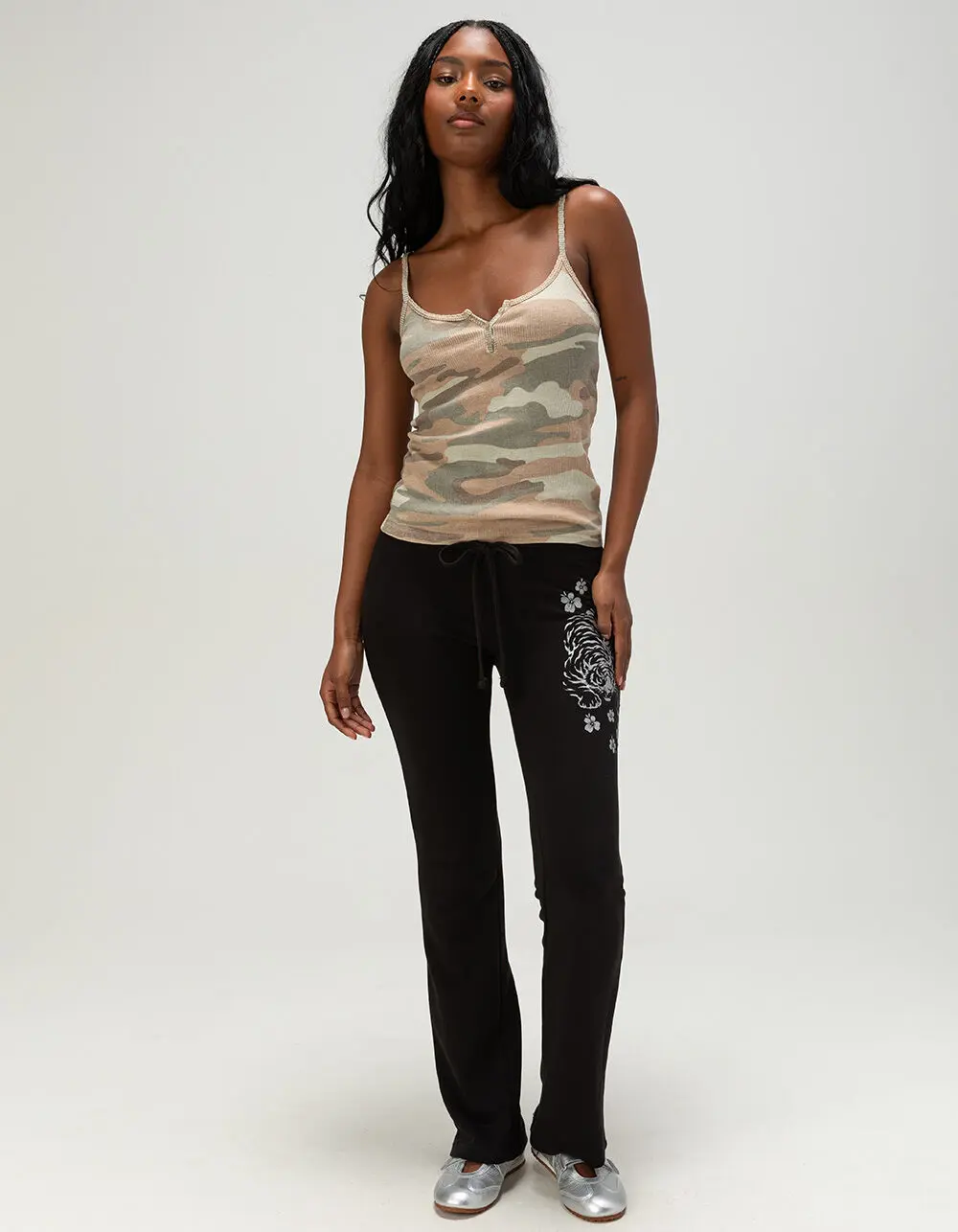 RIOT SOCIETY Easy Tiger Womens Sweatpants