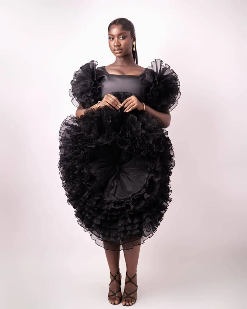 ROSETTE BLACK DRESS